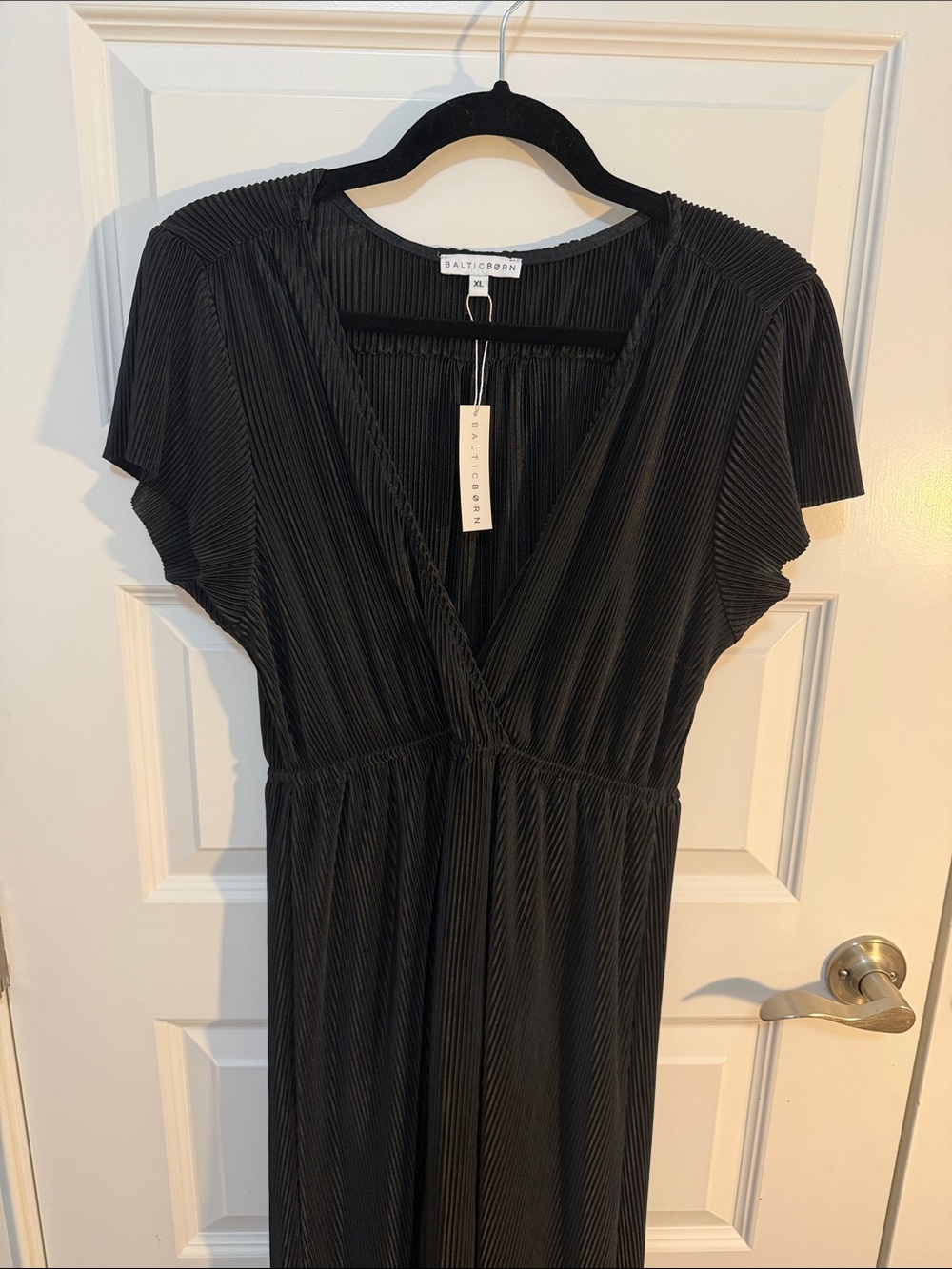 NWT Baltic Born Athena Black Pleated Maxi Dress with Gathered Waist Womens XL - Picture 3 of 5